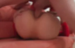XXX 宝宝舔一个洞，然后把公鸡 性别蓝色的电影