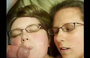 XXX 爱，他妈的，奴隶，猫 英语全性别的视频