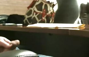 XXX 当然，柔软，舒适 名人的性爱场面