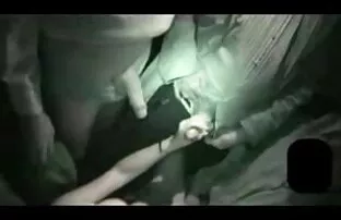 XXX 新年胸针 观看完整的色情电影
