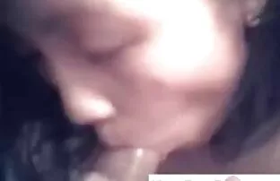 XXX 课程是采取一个男性。 性别蓝色电影印地语