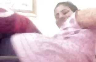 XXX 女人压缩牛奶乳头手淫 大奶色情影片