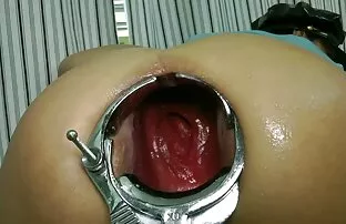 XXX 宝琳娜，卡佳吸吮夫妇在莫斯科铸造。 性别蓝色电影泰米尔